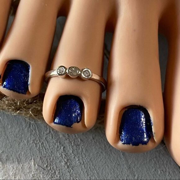 Sterling Silver CZ Toe Ring Midi Ring - Picture 2 of 5